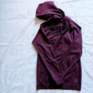 Black Diamond Women's Maroon Hoodie